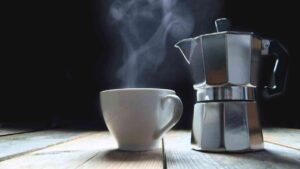 Caffè solo in tazza in vetro - Lacuocherellona.it