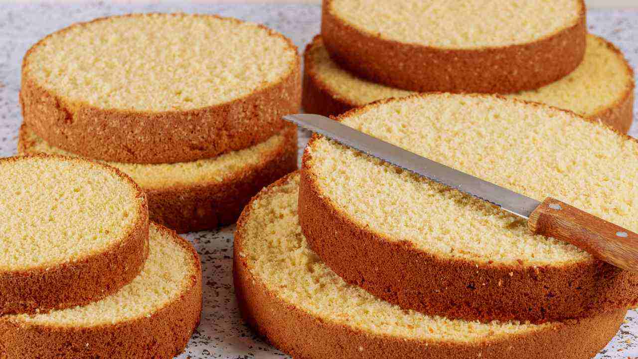 Pan di Spagna senza lattosio - Lacuocherellona.it